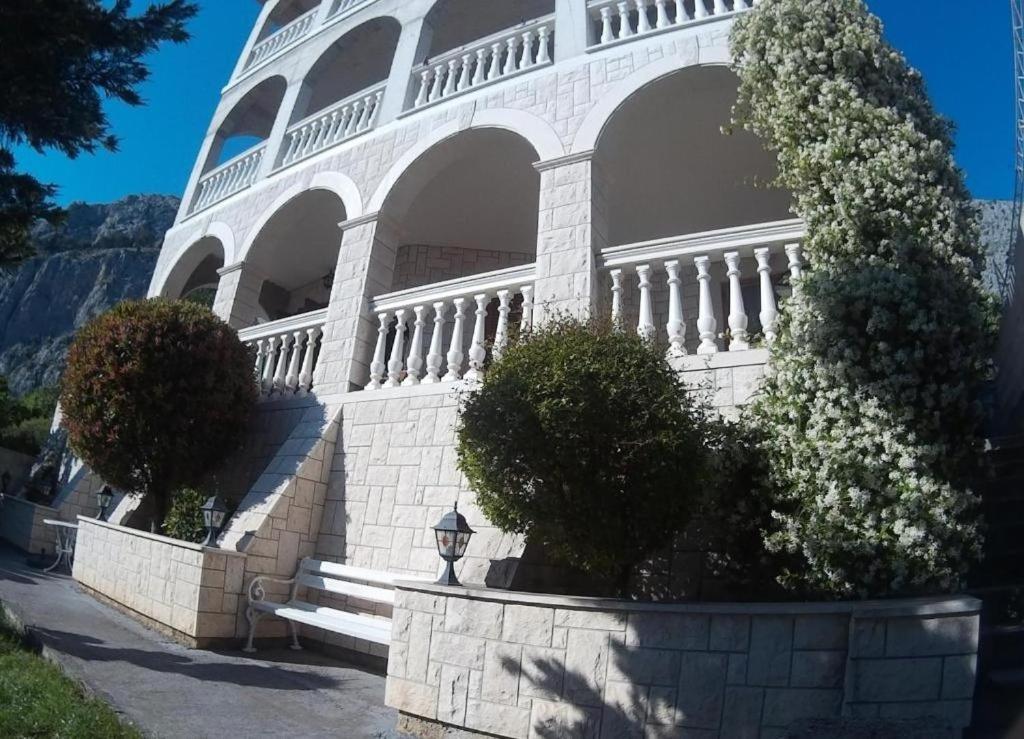 Apartman Stipan Omiš Exterior foto